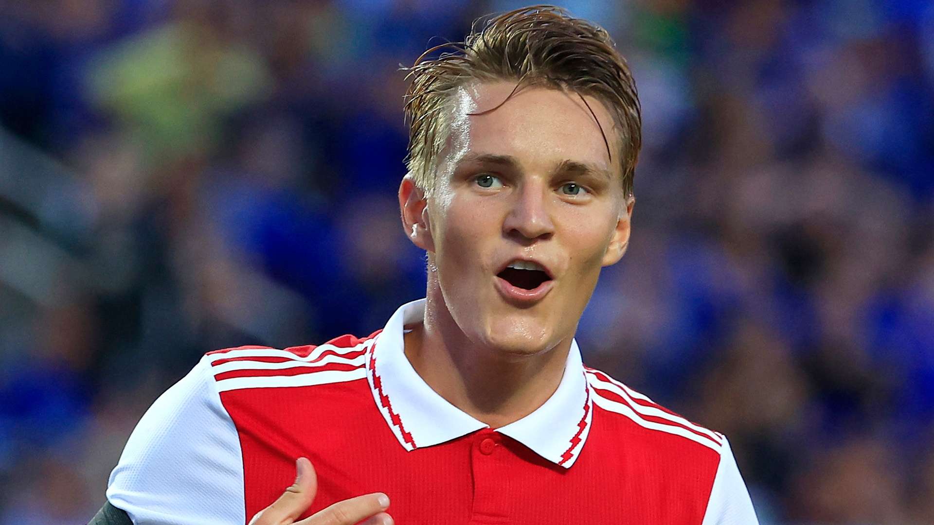 客场惨败给 客场惨败给