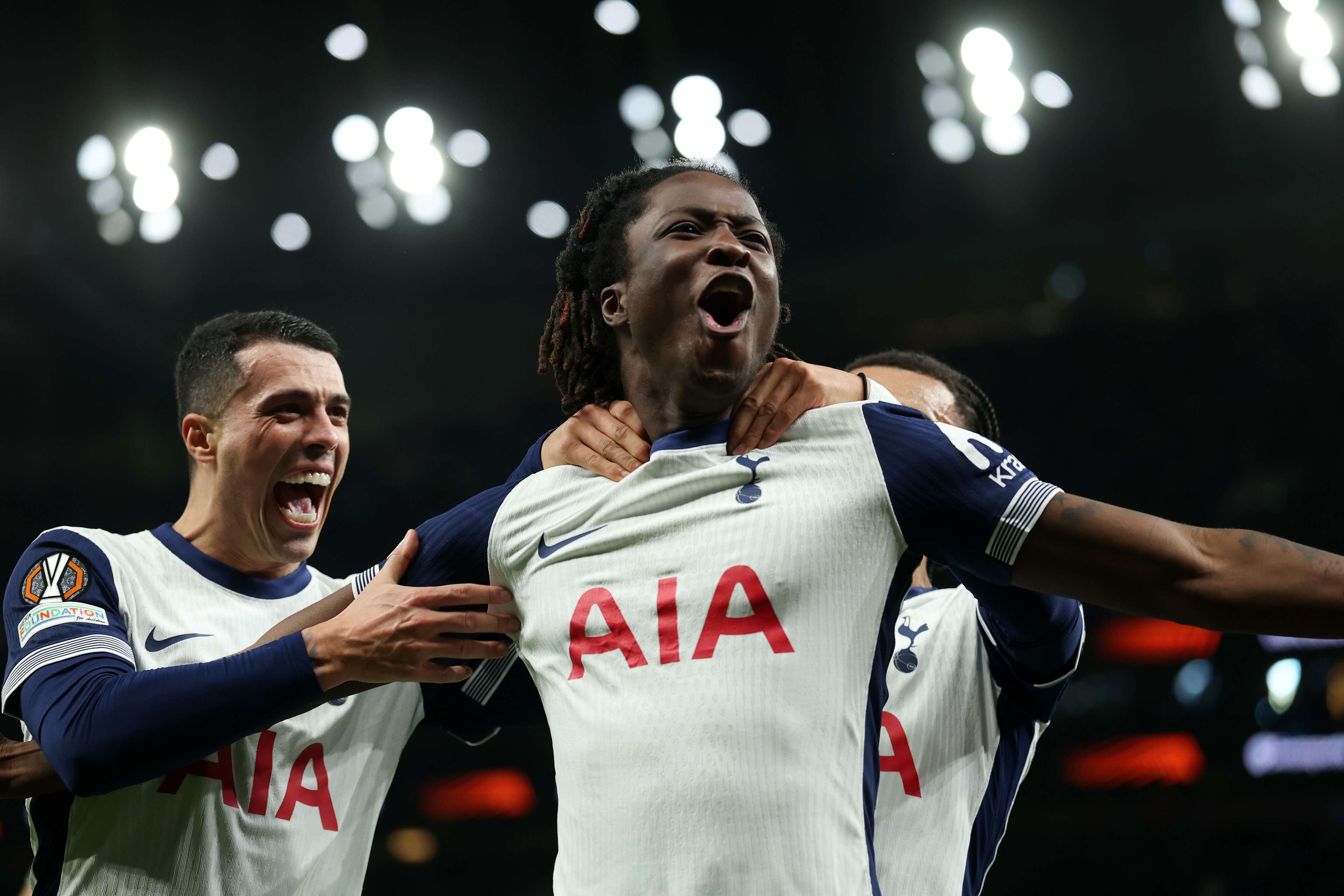 新王的诞生 新王的诞生