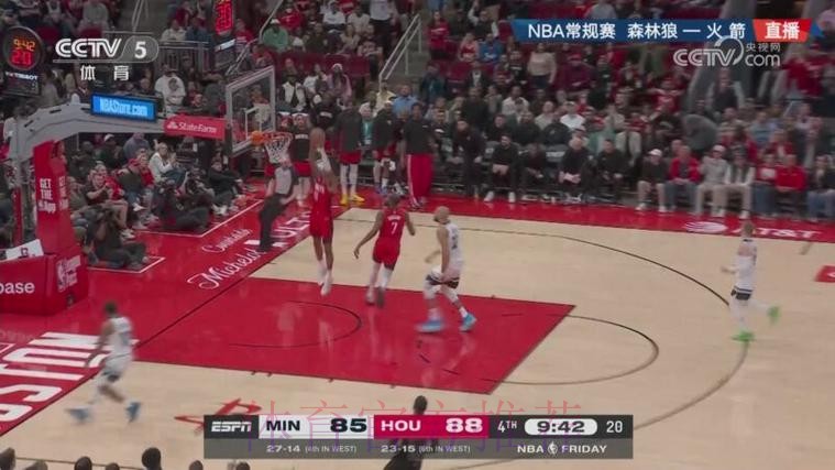 杜兰特反击妙传 史密斯双手暴扣